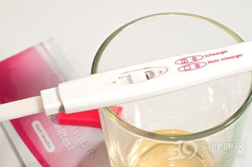 体温升高乳房胀痛 几个微信号告诉你可能怀孕了
